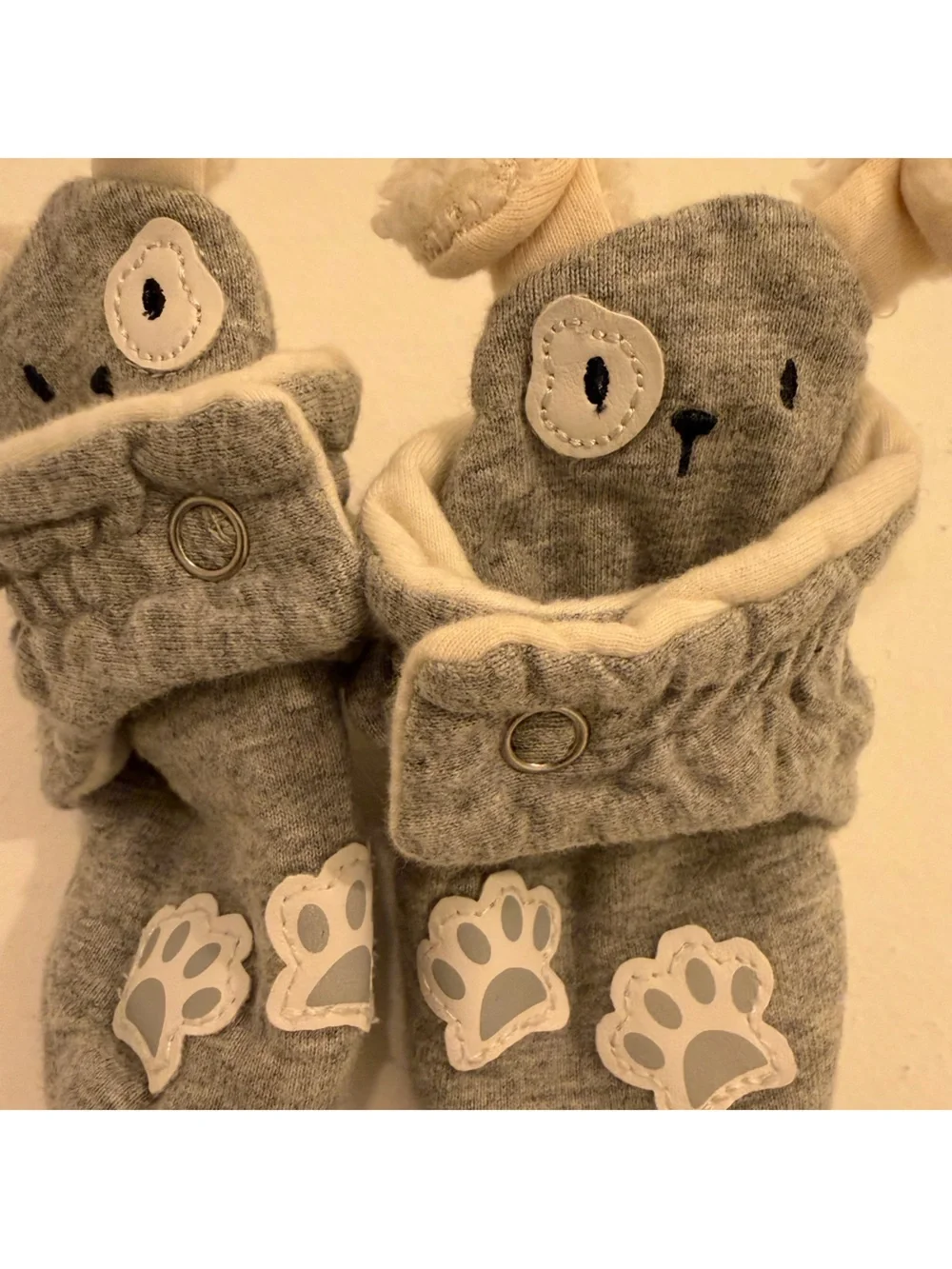 Robeez Baby Bear Soft Sole Booties Gray 6-12 Months